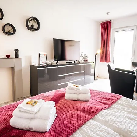 Truth - Smart Tv - Terrasse - Kamin - Pure