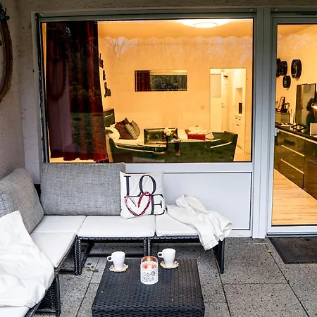 Truth - Smart Tv - Terrasse - Kamin - Pure بريلون