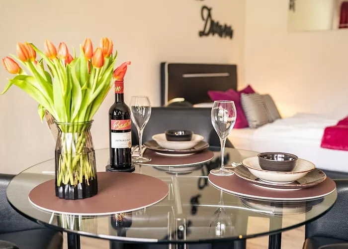 Truth - Smart Tv - Terrasse - Kamin - Pure *